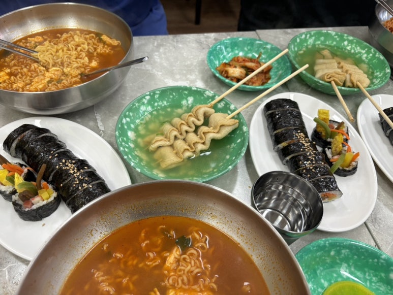 왕잔치국수 이미지