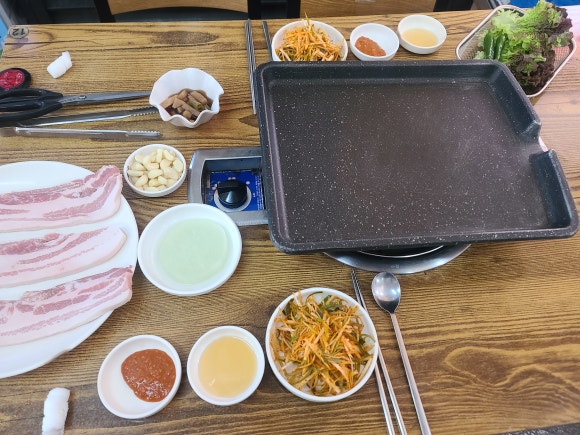 진주밀면 이미지