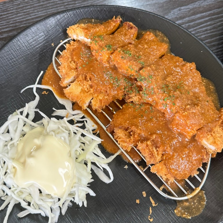 예가돈가스 이미지