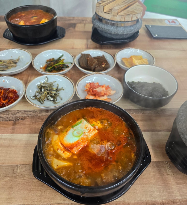 완뚝순두부(고성점) 이미지