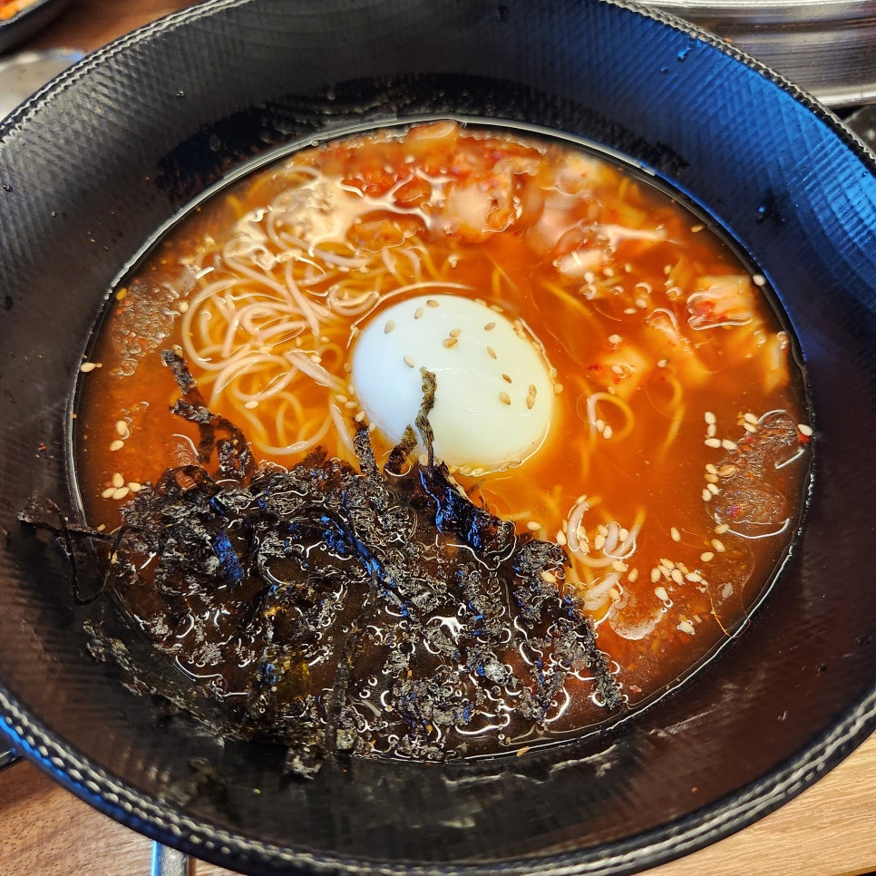 육백더 이미지