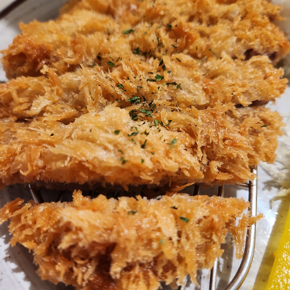 잇츠돈동 이미지