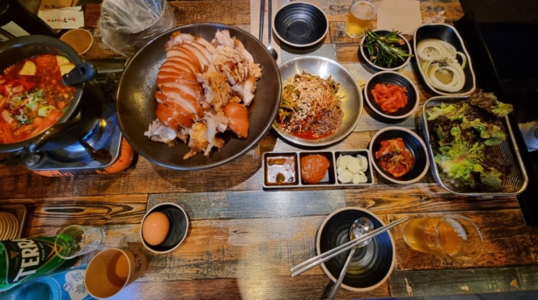 족발신선생 연수점 이미지