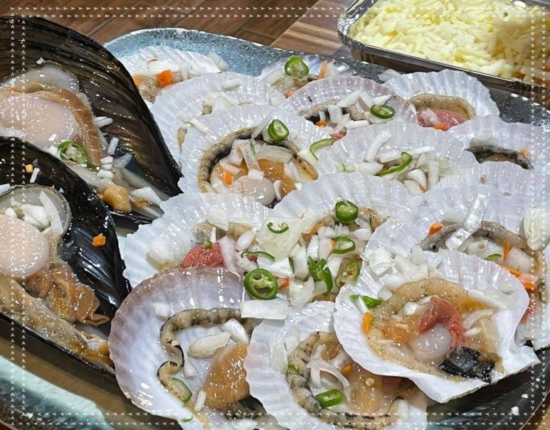 산꼼장어조개구이 이미지