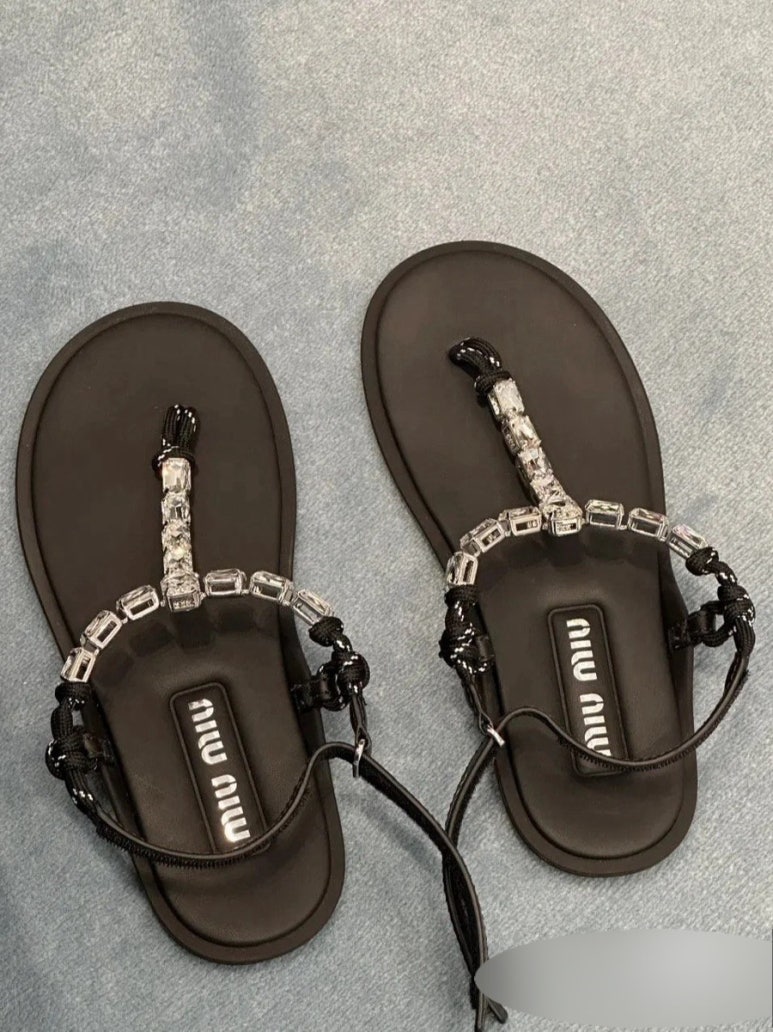 뮤뮤 이미지