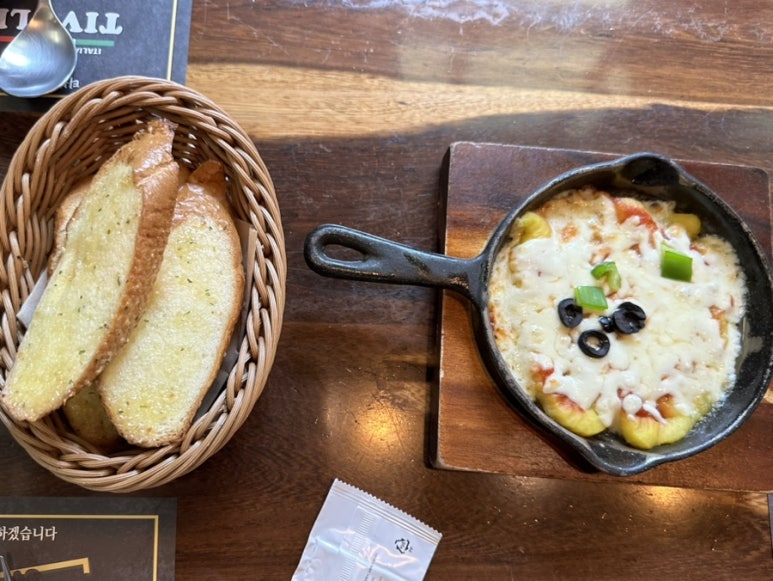 필라츠 이미지