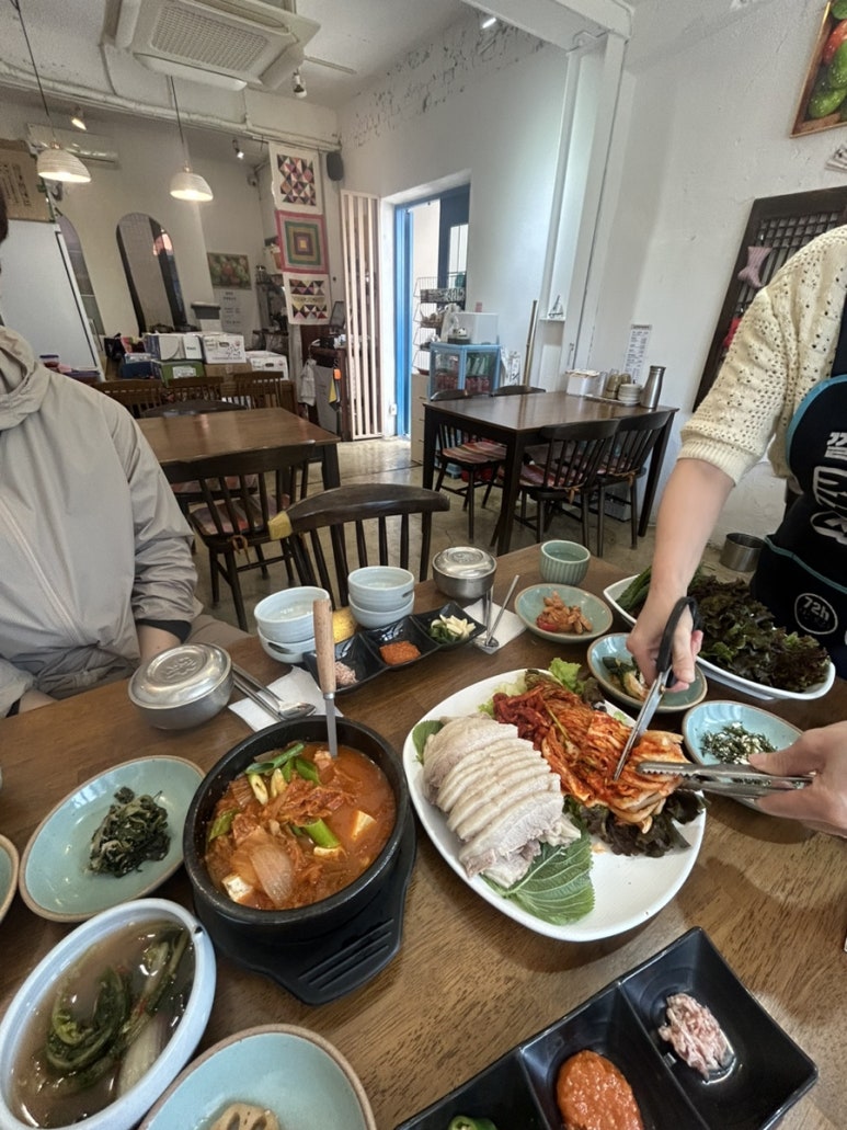 미포한방보쌈정식 이미지