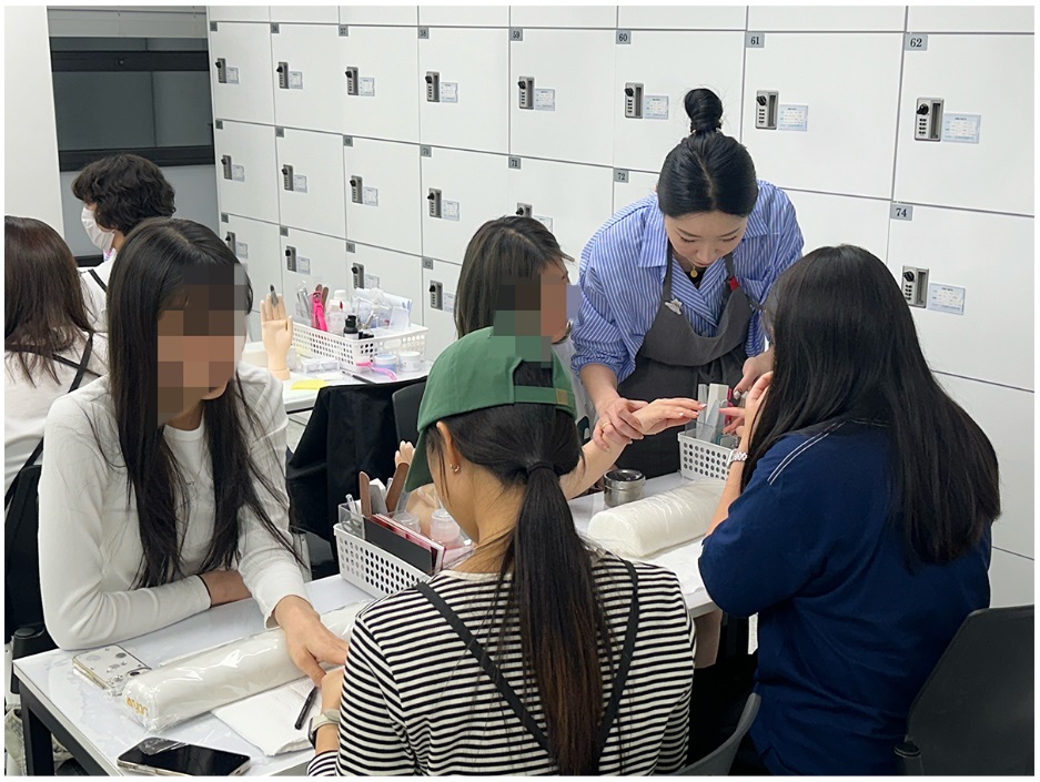 네일 여기서봐 이미지