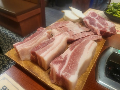 상구네 솥뚜껑 삼겹살 이미지