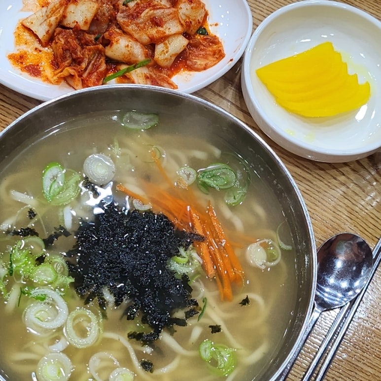 락빈칼국수 이미지