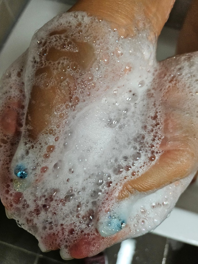 수지바디페이스 이미지