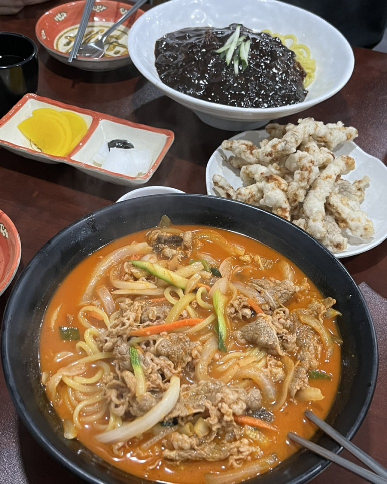 까치반점 이미지