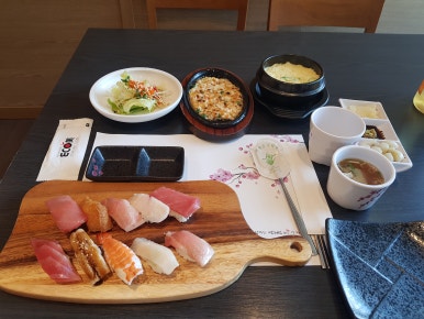 마녀참치 이미지