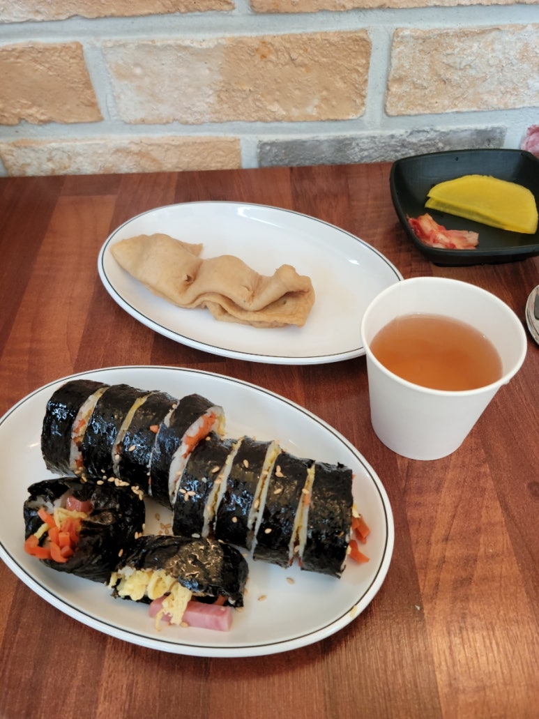 몬돌이 김밥 이미지