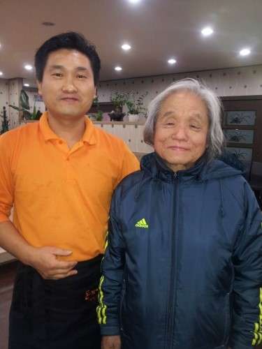돈가네 김치찌개 이미지