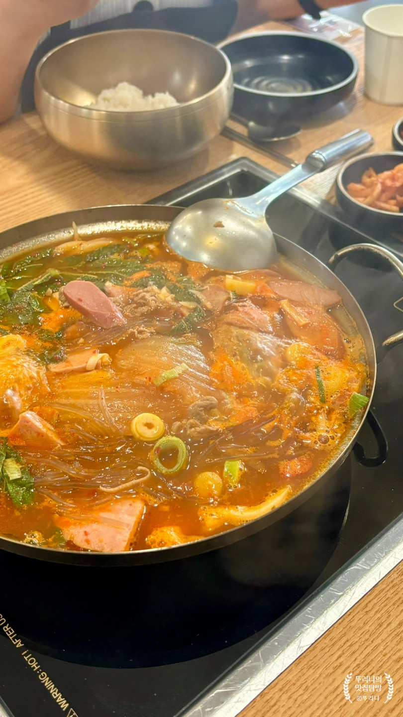 봉할매 김치찌개불백전문점 동대문종합시장직영점 사진 7
