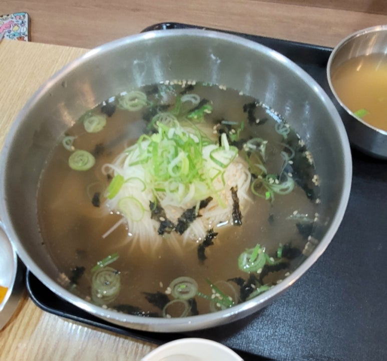 운중동멸치국수 이미지