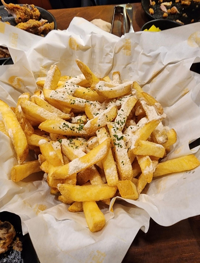 쌀통닭수원 이미지
