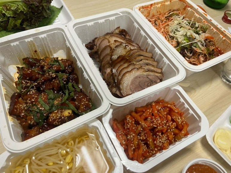 형제왕족발보쌈 사진 6