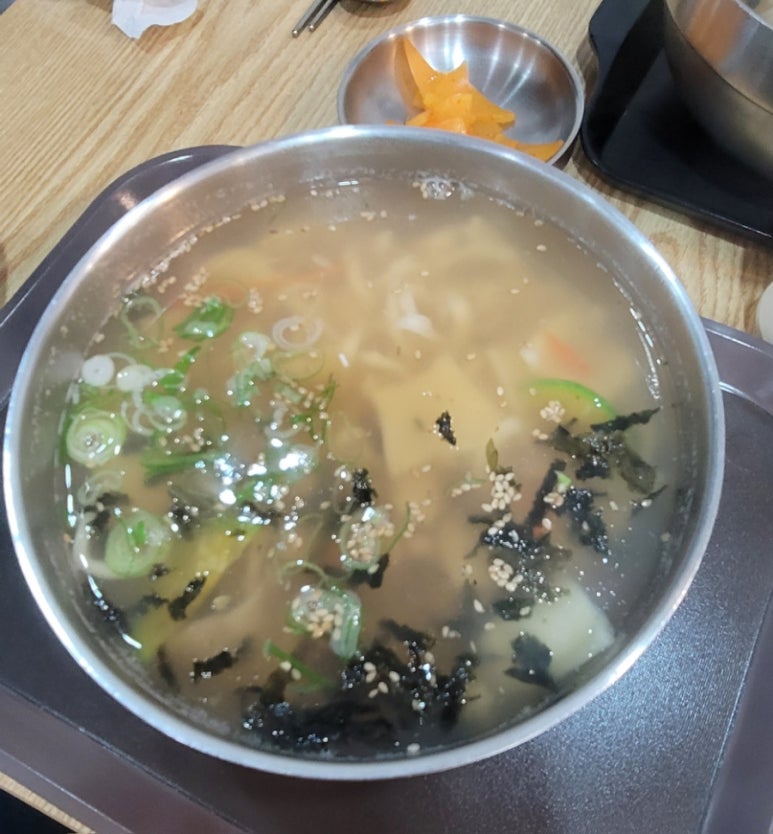 운중동멸치국수 이미지