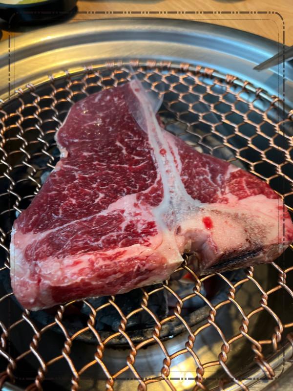 참고기 식육식당 이미지