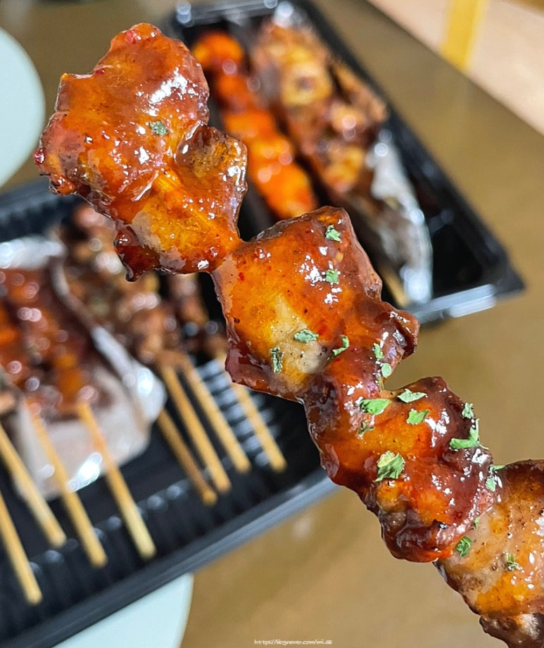씽씽닭꼬치 이미지