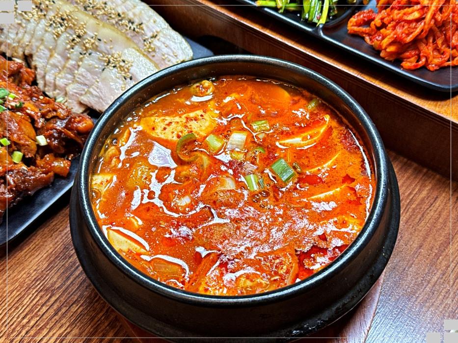 귀한족발 이미지