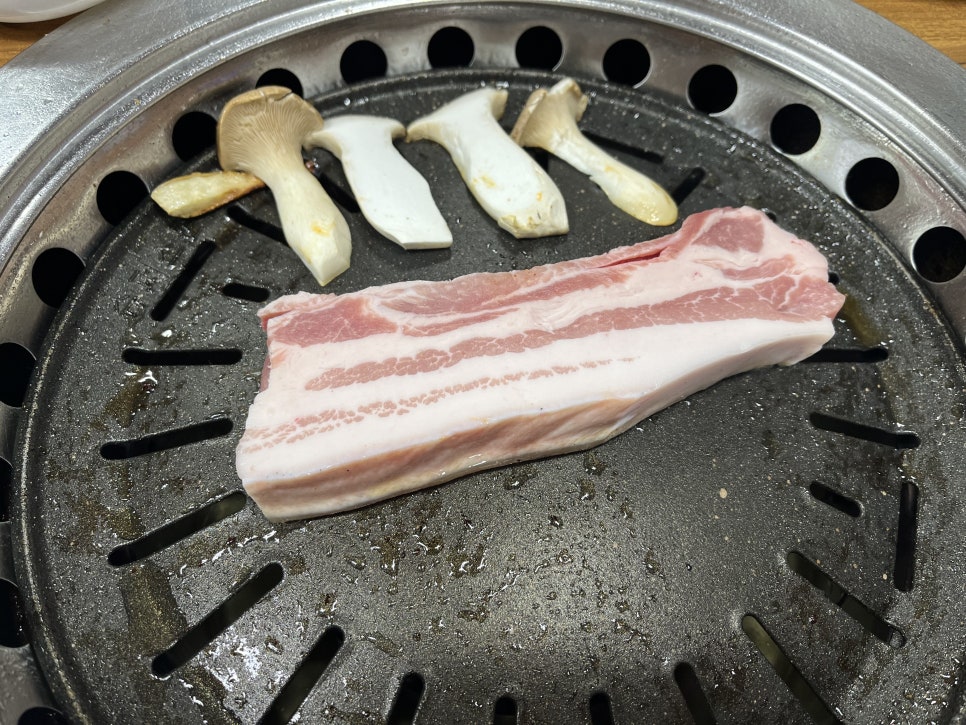 고향토종흑돼지 이미지
