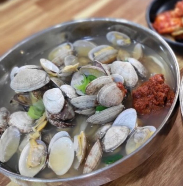 생생바지락칼국수 이미지