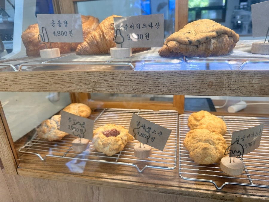 덕순이 빵집 이미지