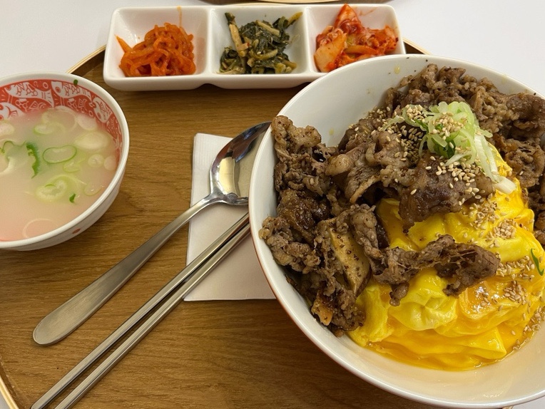 황소밥상 이미지
