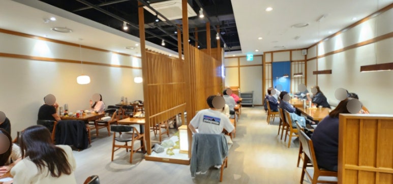 크레이지카츠현대백화점 이미지