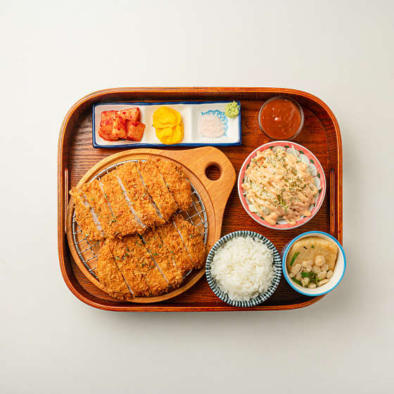 동카츠 이미지