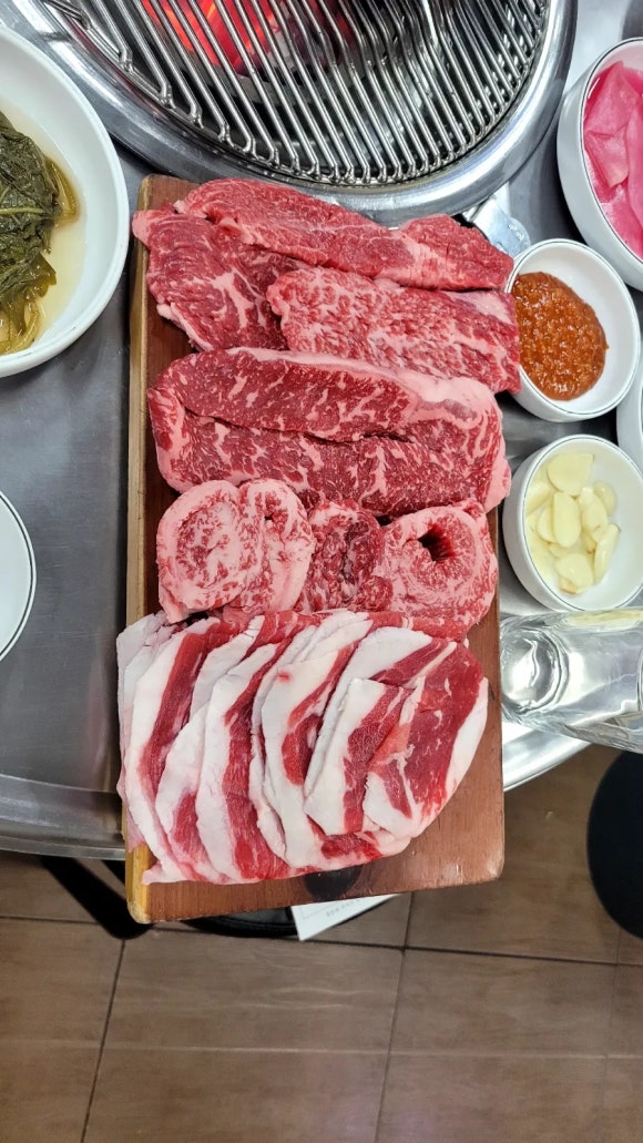 육영(한우전문점) 이미지