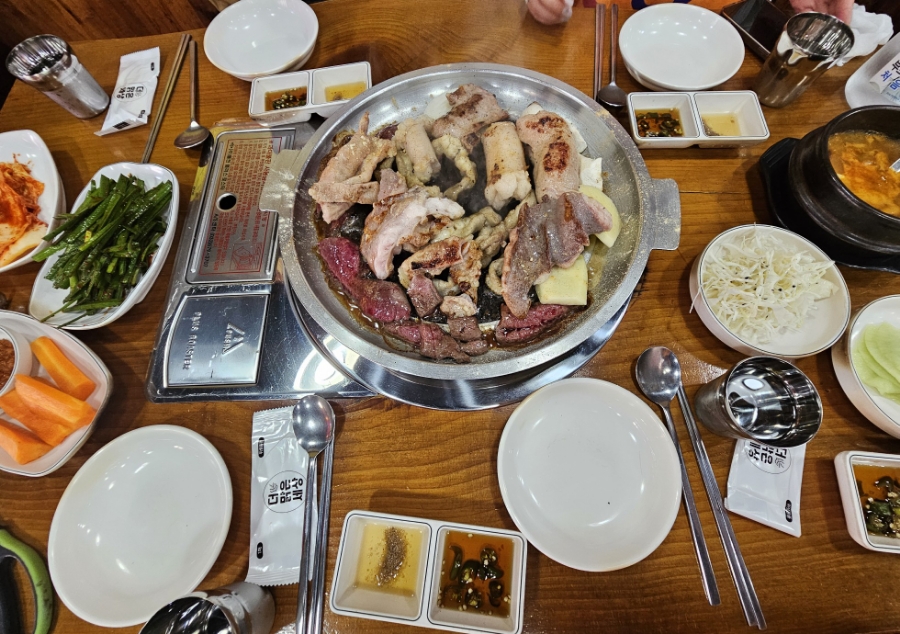 청정한우돌곱창 이미지