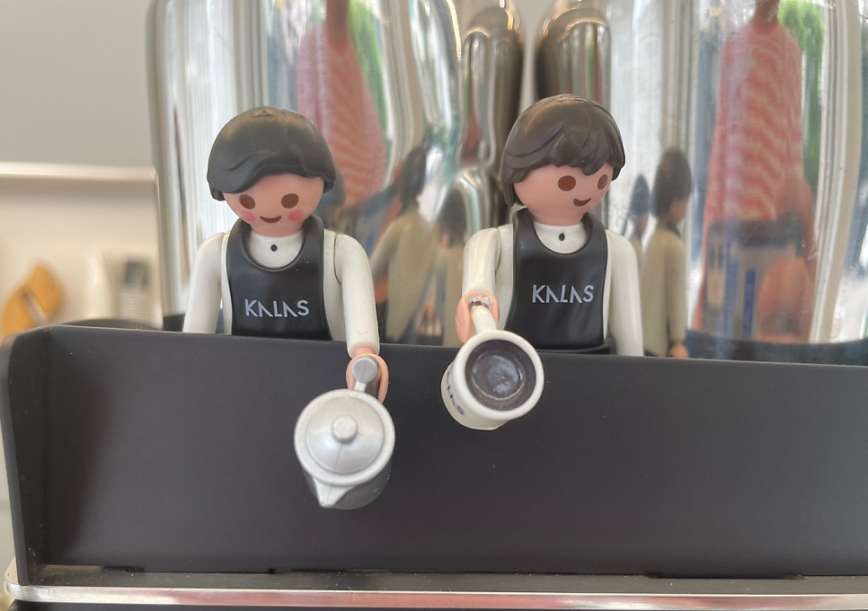 칼라스커피 이미지