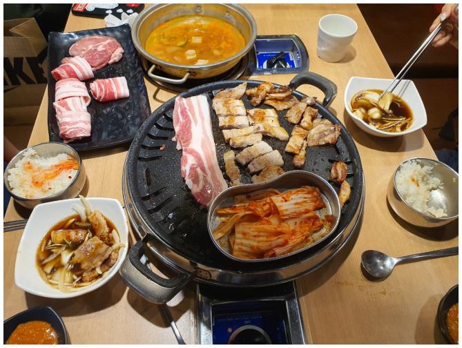선화의삼겹살무한리필 이미지