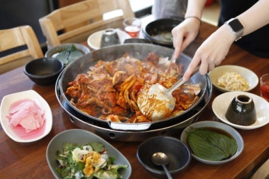 정성닭갈비 이미지