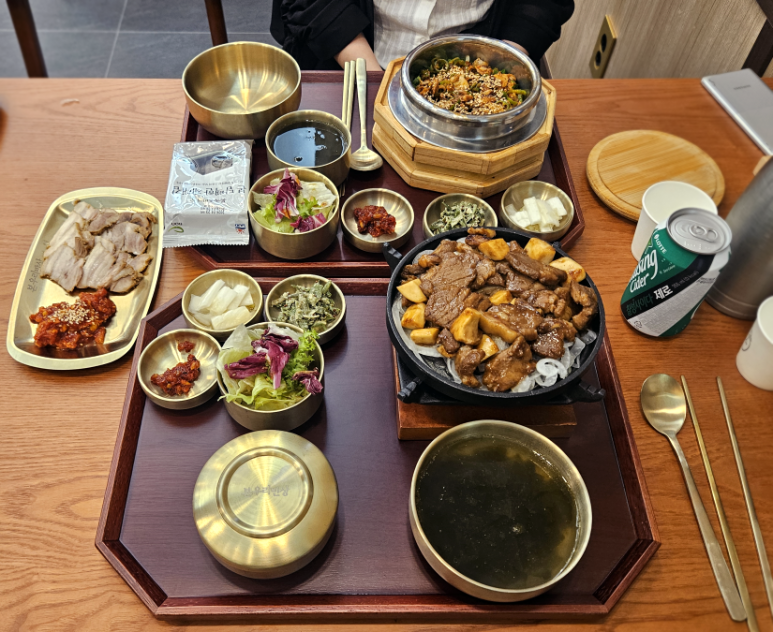본우리반상 노량진점 이미지