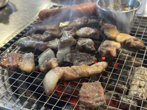 한판뒷고기 이미지