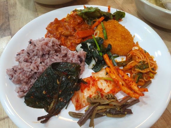 사계절한식뷔페 이미지