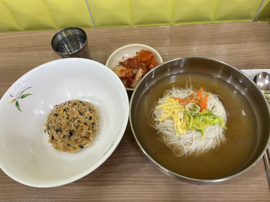 공릉동원조멸치국수 사당점 사진 7