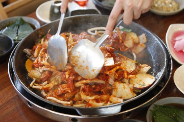 정성닭갈비 이미지