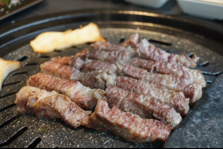 고기의 숲 이미지