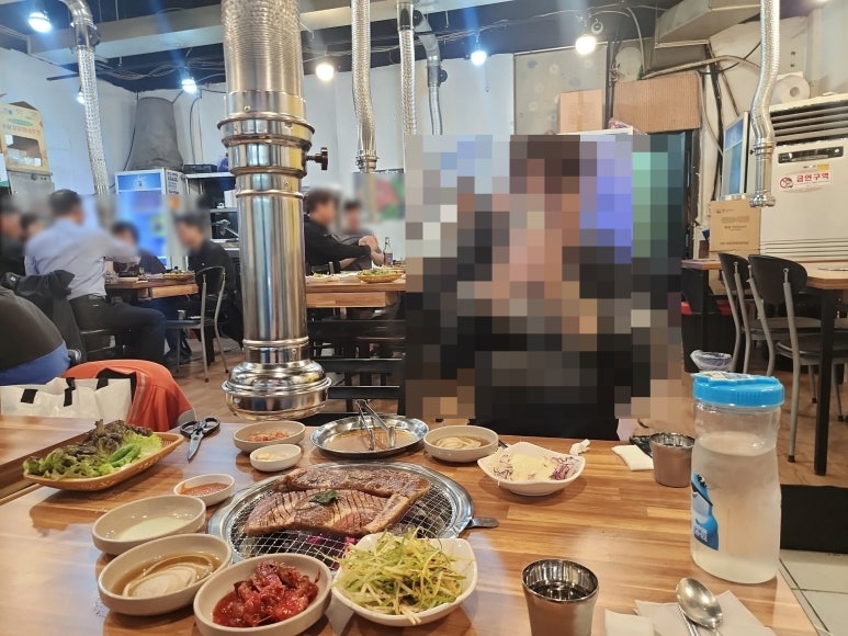 송죽잎 이미지