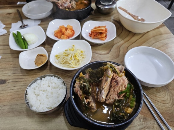 빙그레 국밥 이미지