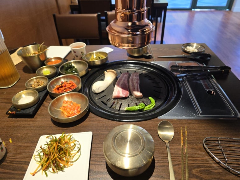 쿰고깃집 이미지