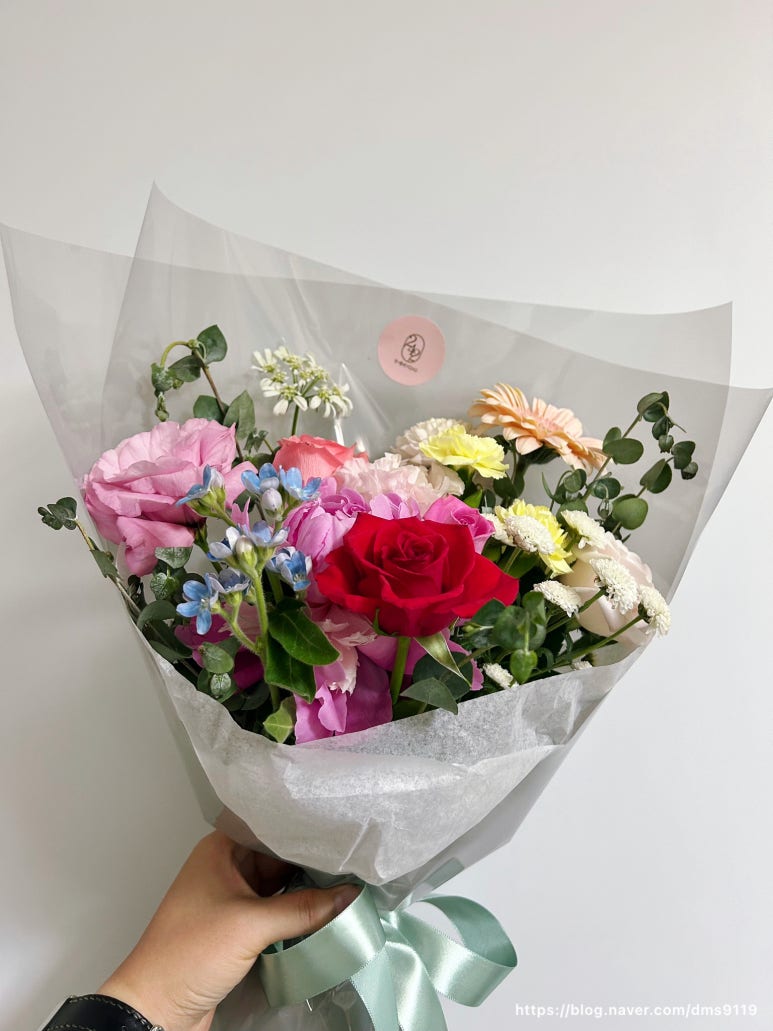 부케바이242 이미지