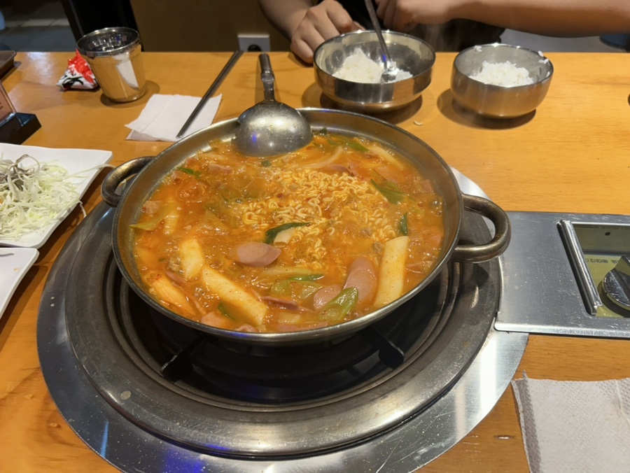 오투닭갈비&부대찌개광교이의점 이미지