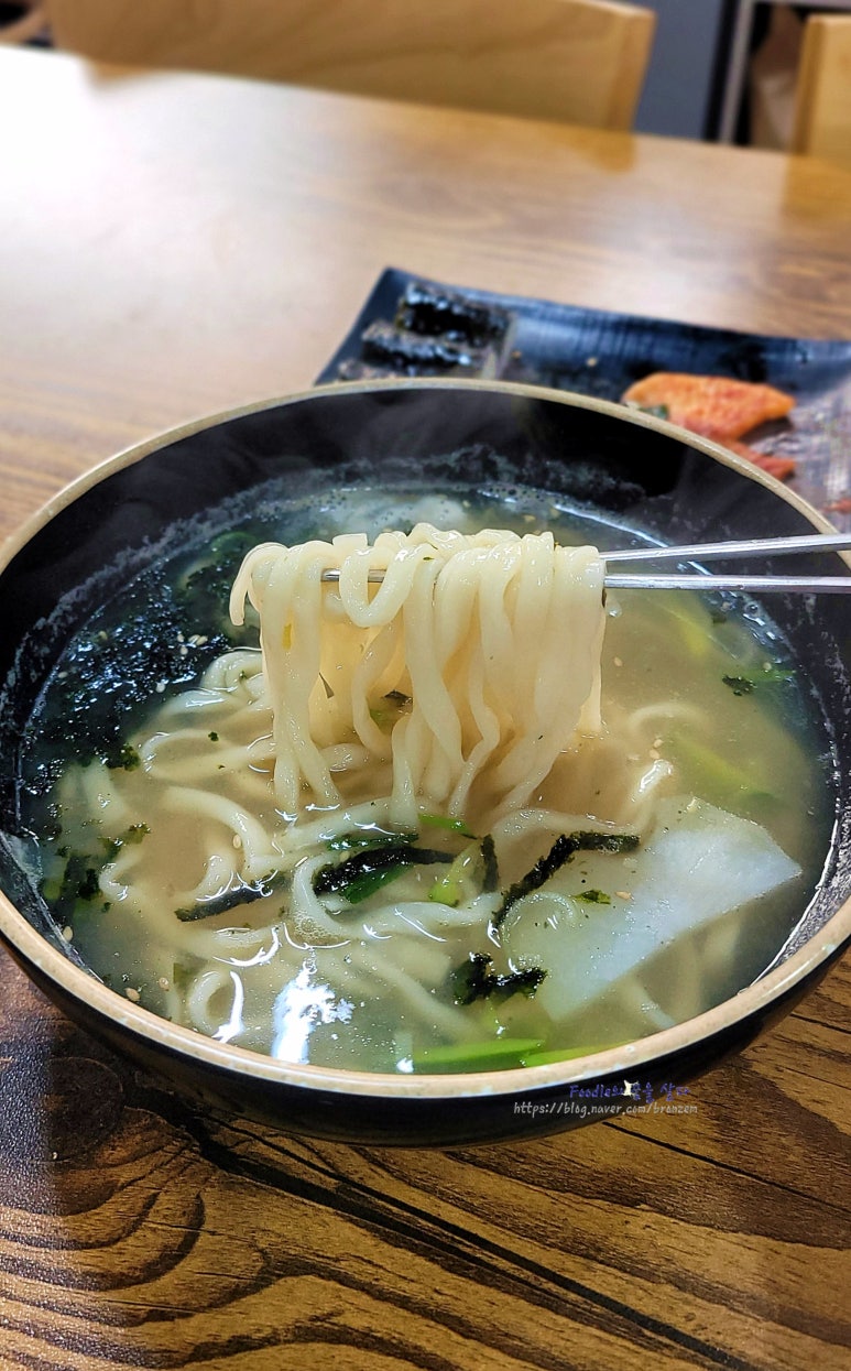 명동손수제비 이미지